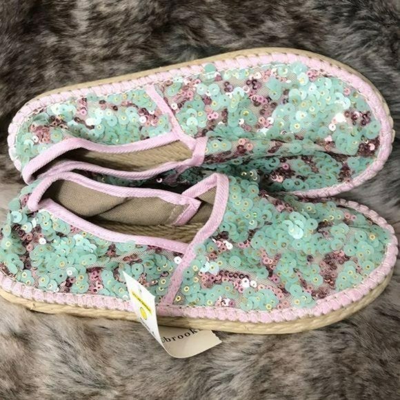 Bobbie Brooks Color Reversible Color Change shoes - Picture 3 of 5